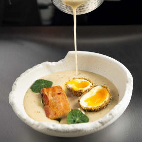 Żurek/ jajka panierowane/ boczek pieczony  